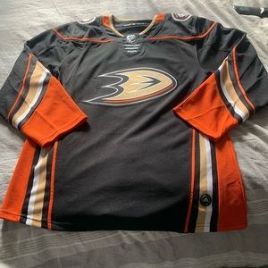 Mens size 48 ducks jersey